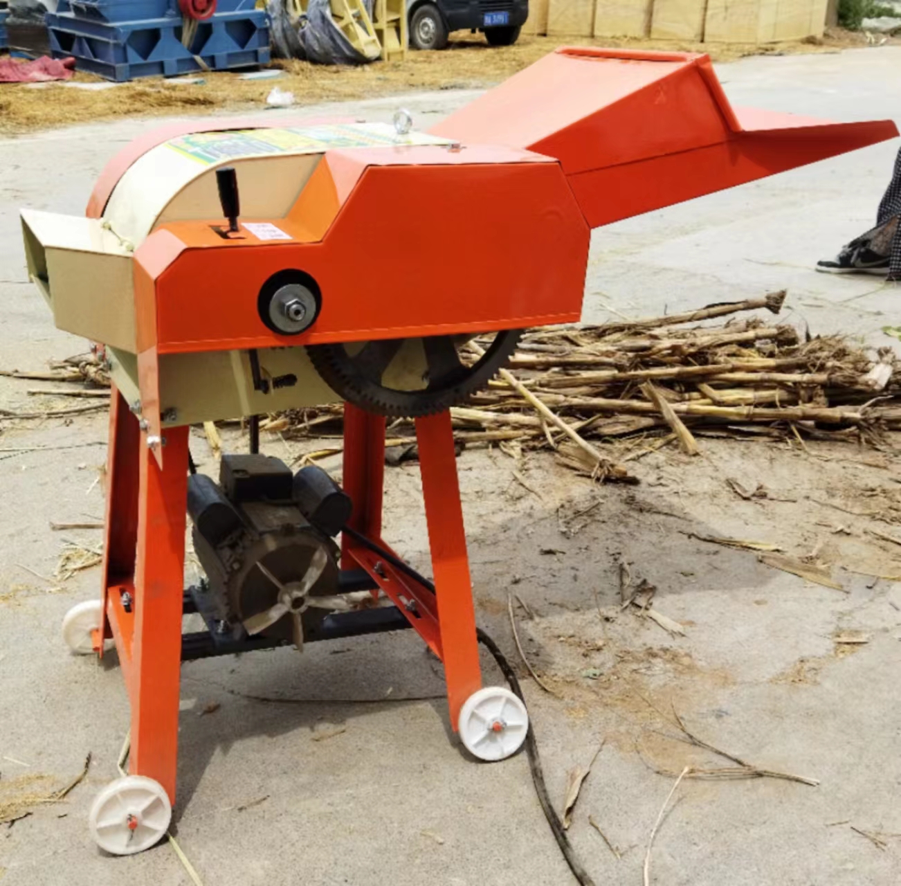 weiwei 9zp-0.4A guillotine 1.2 ton output straw and forage grinder manufactuer