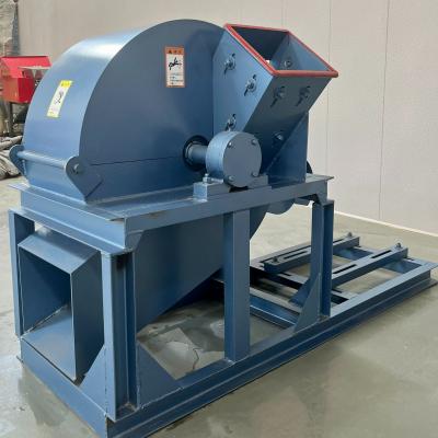 Weiwei Hot Sell Raw Materials Wood Crusher Machine MFJ-700 2.5-3.5t/h