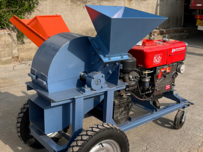 WEIWEI diesel Drive Wood Chipper Grinder Wood Crusher Tree Root Branch