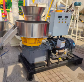 Ring die material pellet machine Straw and rice husk pellet machine