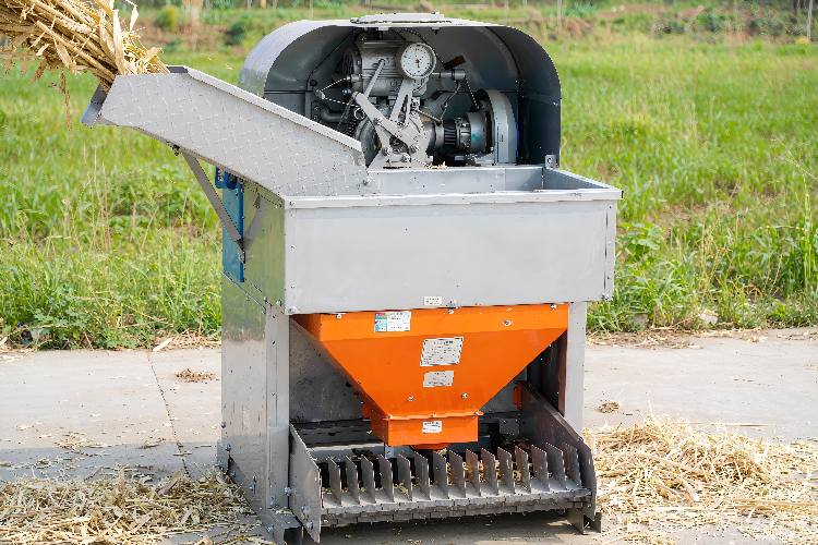 ensilage cutter