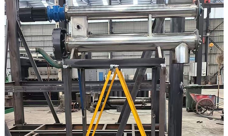 flat die pelleting machine with conditioner